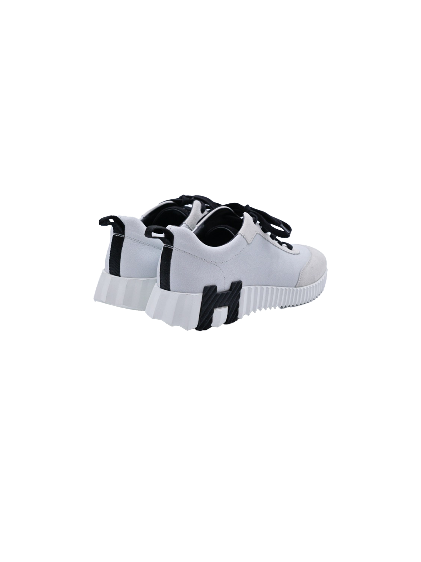 BOUNCING SNEAKER BLANC BLACK SHOELACES