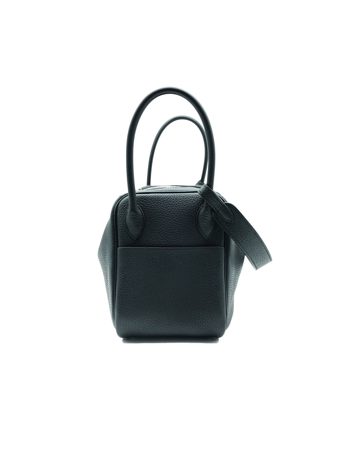 PRE-LOVED HERMES LINDY 26 TAURILLON CLEMENCE BLACK PHW